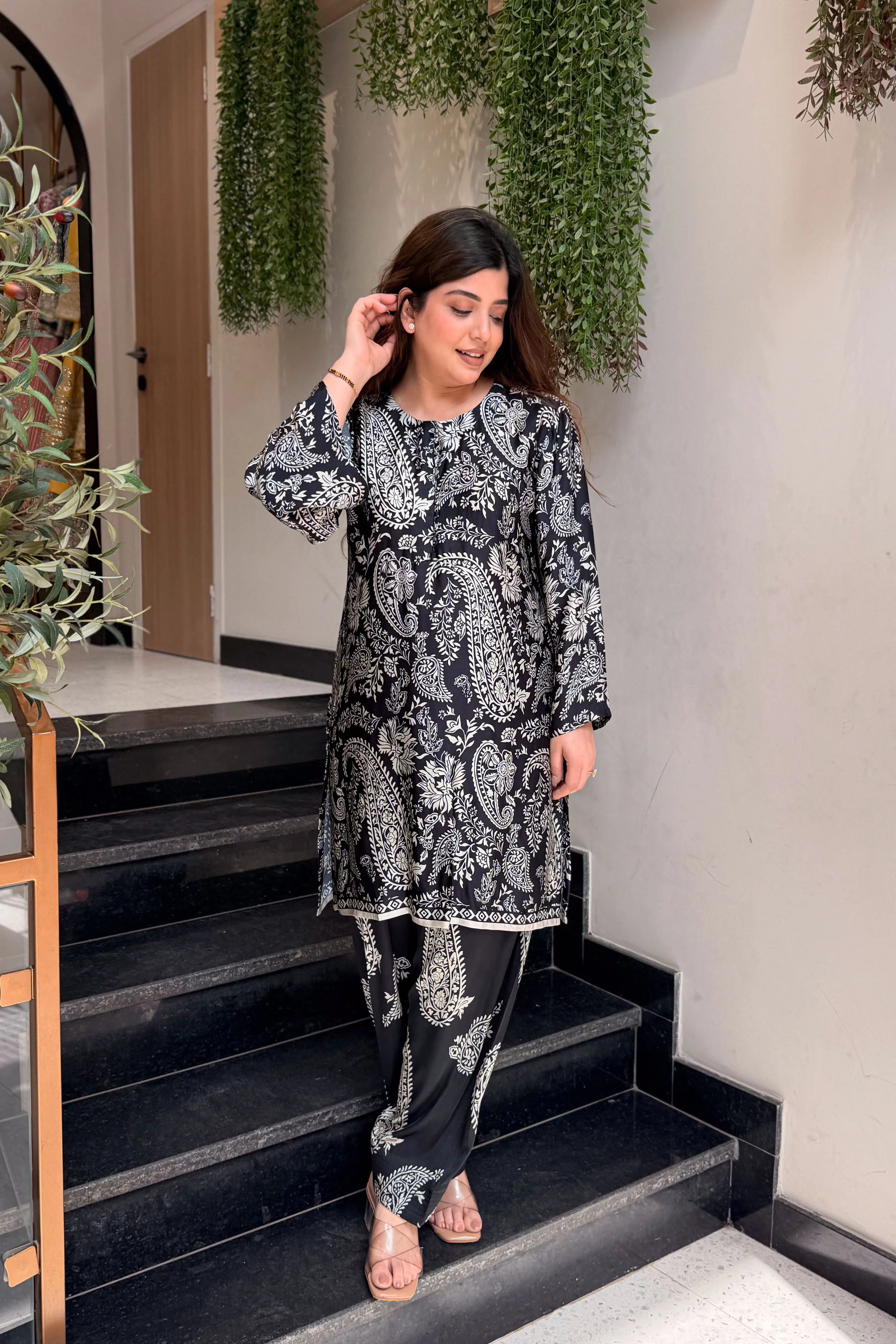 Black Ethnic Printed Kurta Pant Set