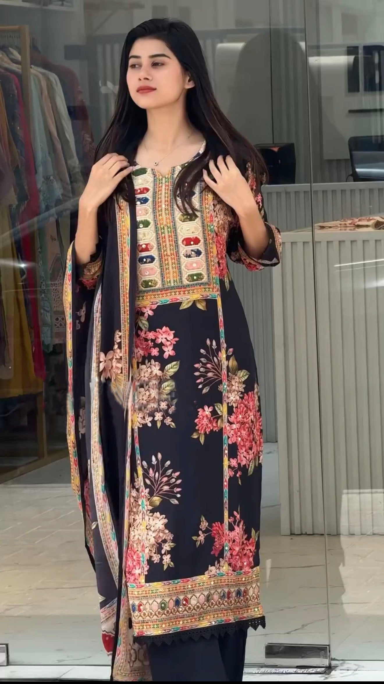 Afsana floral Classic Suit